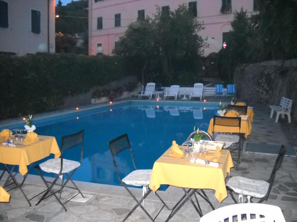 Hotel La Conchiglia Марчиана-Марина Экстерьер фото