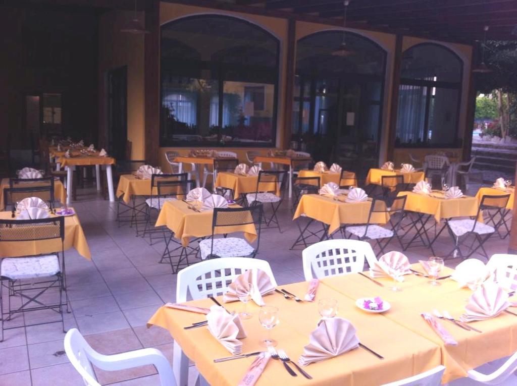 Hotel La Conchiglia Марчиана-Марина Экстерьер фото